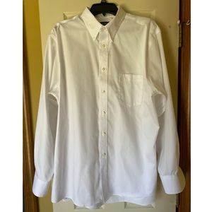 Mens Chaps white long sleeve button down dress shirt
